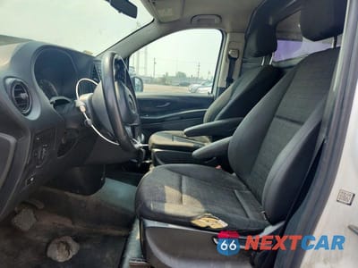 Zdjęcie 7 z 13 samochodu: 2019 MERCEDES-BENZ METRIS VIN:WD3PG2EA7K3590927 - miniatura