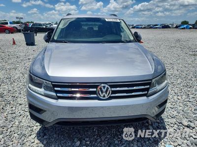 Piąte zdjęcie samochodu w środku: 2021 VOLKSWAGEN TIGUAN SE/SE R-LINE BLACK/SEL VIN:3VV3B7AX1MM118526 - miniatura