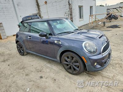 Czwarte zdjęcie samochodu z boku: 2012 MINI COOPER S VIN:WMWSV3C50CTY18718 - miniatura
