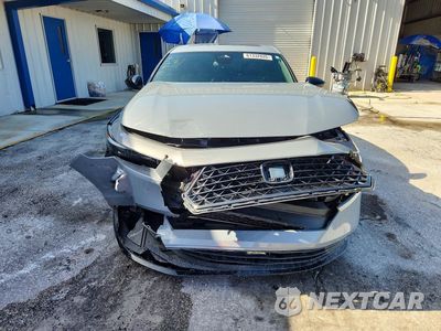 Piąte zdjęcie samochodu w środku: 2024 HONDA ACCORD HYBRID SPORT-L VIN:1HGCY2F75RA025507 - miniatura