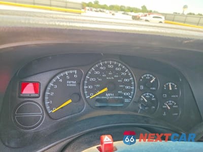Zdjęcie 9 z 12 samochodu: 2001 CHEVROLET SILVERADO K1500 VIN:2GCEK19T911114118 - miniatura