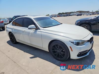Czwarte zdjęcie samochodu z boku: 2018 BMW 330 I VIN:WBA8B9G51JNU96012 - miniatura