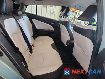 Zdjęcie 10 z 13 samochodu: 2019 TOYOTA PRIUS XLE AWD-E VIN:JTDL9RFU6K3005156 - miniatura