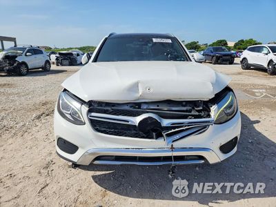 Piąte zdjęcie samochodu w środku: 2018 MERCEDES-BENZ GLC 300 VIN:WDC0G4JB8JV110716 - miniatura