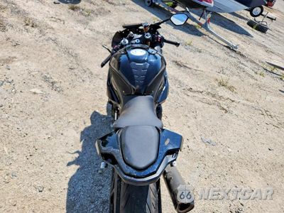 Zdjęcie 6 z 9 samochodu: 2026 BMW S 1000 RR VIN:WB10P2304T6M31846 - miniatura