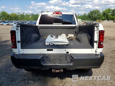 Zdjęcie 6 z 13 samochodu: 2025 RAM 2500 TRADESMAN VIN:3C6UR5CJ2SG507707 - miniatura