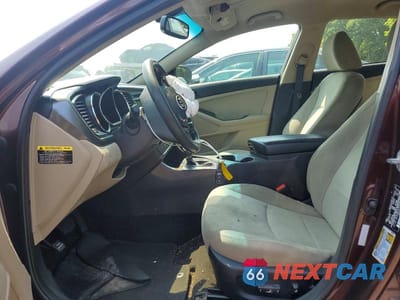 Zdjęcie 7 z 12 samochodu: 2013 KIA OPTIMA LX VIN:5XXGM4A70DG211306 - miniatura