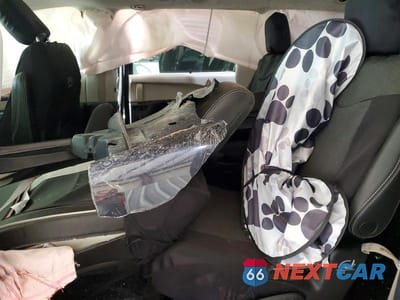 Zdjęcie 11 z 13 samochodu: 2023 CHRYSLER PACIFICA LIMITED VIN:2C4RC1GG8PR559965 - miniatura