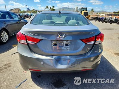 Zdjęcie 6 z 12 samochodu: 2013 HYUNDAI ELANTRA GLS VIN:5NPDH4AE9DH411479 - miniatura