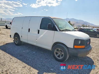Czwarte zdjęcie samochodu z boku: 2008 GMC SAVANA G1500 VIN:1GTFG15X581105561 - miniatura