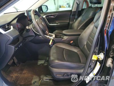 Zdjęcie 7 z 13 samochodu: 2021 TOYOTA RAV4 XLE PREMIUM VIN:2T3A1RFV9MW208954 - miniatura