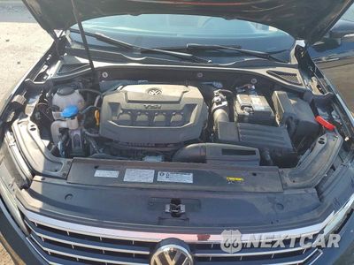 Zdjęcie 11 z 12 samochodu: 2018 VOLKSWAGEN PASSAT SE VIN:1VWBA7A31JC032900 - miniatura