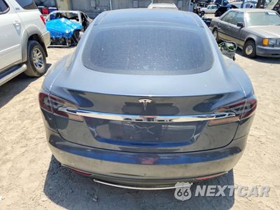 Zdjęcie 6 z 12 samochodu: 2014 TESLA MODEL S VIN:5YJSA1S11EFP45124 - miniatura
