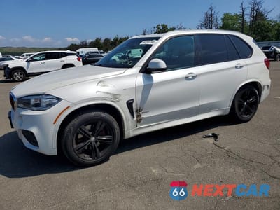 2015 BMW X5 XDRIVE35I 5UXKR0C57F0K56875 - główne zdjęcie licytacji z USA - miniatura