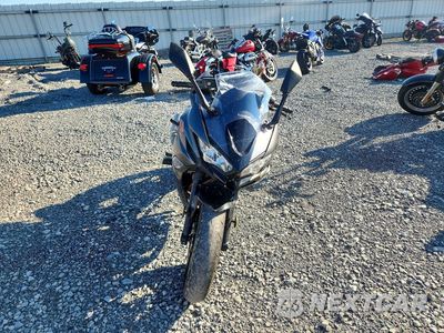 Drugie zdjęcie samochodu z przodu: 2024 KAWASAKI EX650 R VIN:ML5EXER14RDAB5092 - miniatura