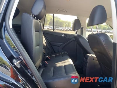 Zdjęcie 11 z 14 samochodu: 2017 VOLKSWAGEN TIGUAN S VIN:WVGBV7AX2HK029199 - miniatura