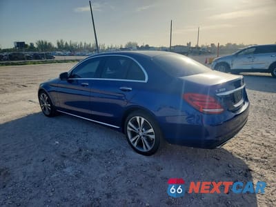 Drugie zdjęcie samochodu z przodu: 2017 MERCEDES-BENZ C 300 VIN:55SWF4JB1HU191441 - miniatura