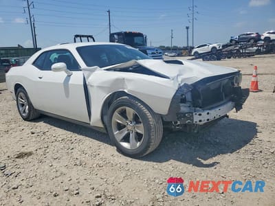 Czwarte zdjęcie samochodu z boku: 2019 DODGE CHALLENGER SXT VIN:2C3CDZAG2KH701773 - miniatura