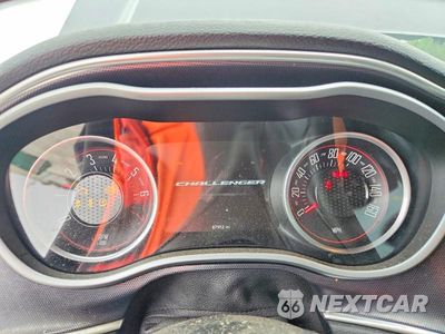 Zdjęcie 9 z 12 samochodu: 2016 DODGE CHALLENGER SXT VIN:2C3CDZAG8GH221664 - miniatura