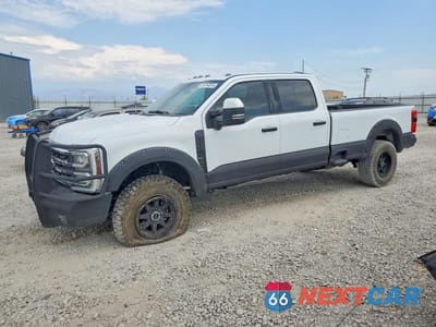 2024 FORD F350 SUPER DUTY 1FT8W3BMXREC60487 - główne zdjęcie licytacji z USA - miniatura