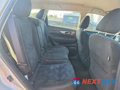 Zdjęcie 11 z 13 samochodu: 2015 NISSAN ROGUE S VIN:KNMAT2MV0FP581187 - miniatura