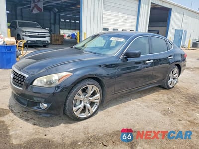 2011 INFINITI M56 BASE JN1AY1AP7BM520354 - główne zdjęcie licytacji z USA - miniatura