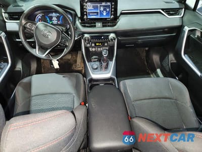 Zdjęcie 8 z 13 samochodu: 2021 TOYOTA RAV4 PRIME SE VIN:JTMAB3FV7MD038097 - miniatura