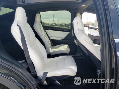 Zdjęcie 11 z 13 samochodu: 2016 TESLA MODEL X VIN:5YJXCBE25GF027167 - miniatura