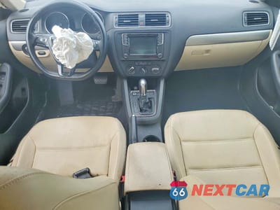 Zdjęcie 8 z 12 samochodu: 2018 VOLKSWAGEN JETTA SE VIN:3VWDB7AJ0JM259319 - miniatura