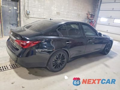 Trzecie zdjęcie samochodu z tyłu: 2018 INFINITI Q50 3.0T LUXE VIN:JN1EV7AP5JM591161 - miniatura