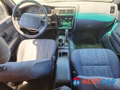 Zdjęcie 8 z 12 samochodu: 2000 TOYOTA TACOMA XTRACAB PRERUNNER VIN:4TASN92N7YZ617700 - miniatura
