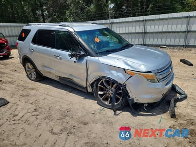 Czwarte zdjęcie samochodu z boku: 2015 FORD EXPLORER LIMITED VIN:1FM5K8F81FGB22759 - miniatura
