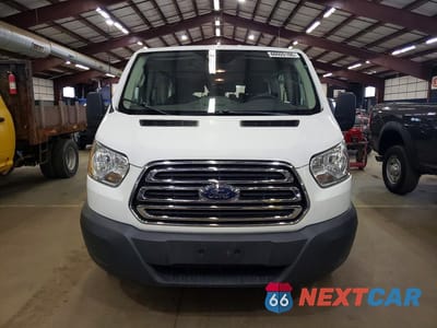 Piąte zdjęcie samochodu w środku: 2018 FORD TRANSIT T-150 VIN:1FMZK1ZM3JKA71837 - miniatura