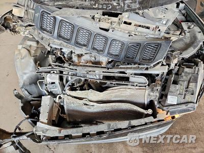 Zdjęcie 12 z 13 samochodu: 2021 JEEP COMPASS LATITUDE VIN:3C4NJCBB1MT538900 - miniatura