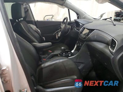 Zdjęcie 7 z 14 samochodu: 2019 CHEVROLET TRAX 1LT VIN:KL7CJLSB2KB913597 - miniatura