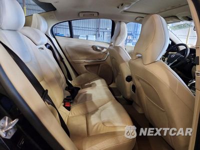 Zdjęcie 10 z 12 samochodu: 2014 VOLVO S60 T5 VIN:YV1612FS9E1285854 - miniatura