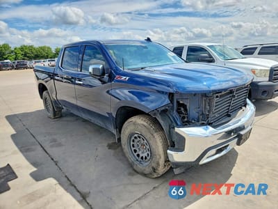 Czwarte zdjęcie samochodu z boku: 2020 CHEVROLET SILVERADO K1500 LTZ VIN:3GCUYGETXLG194431 - miniatura