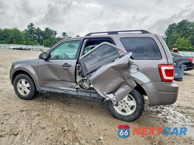 Drugie zdjęcie samochodu z przodu: 2012 FORD ESCAPE XLT VIN:1FMCU9D77CKB89070 - miniatura