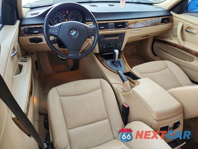 Zdjęcie 8 z 12 samochodu: 2006 BMW 325 I VIN:WBAVB135X6PT19190 - miniatura