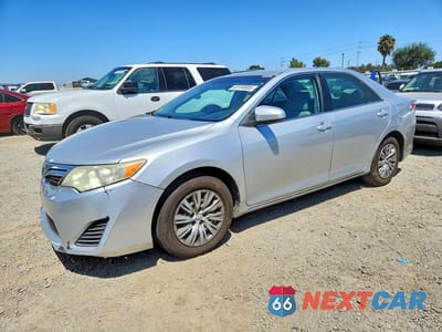2013 TOYOTA CAMRY LE 4T1BF1FK6DU233283 - główne zdjęcie licytacji z USA - miniatura