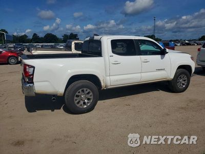 Trzecie zdjęcie samochodu z tyłu: 2019 TOYOTA TACOMA SR5 V6 VIN:3TMCZ5AN0KM210530 - miniatura