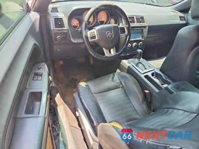 Zdjęcie 8 z 12 samochodu: 2012 DODGE CHALLENGER SXT VIN:2C3CDYAG0CH128383 - miniatura