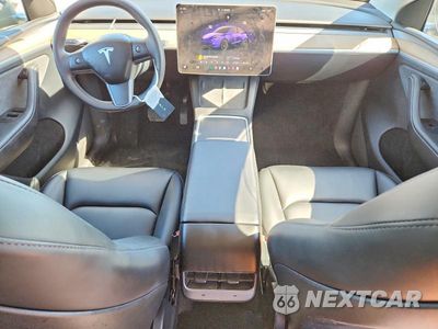 Zdjęcie 8 z 13 samochodu: 2023 TESLA MODEL Y VIN:7SAYGDEE3PA146334 - miniatura