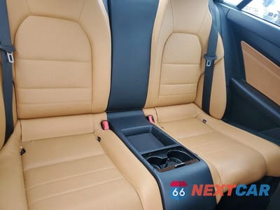 Zdjęcie 10 z 12 samochodu: 2014 MERCEDES-BENZ E 350 VIN:WDDKJ5KBXEF248414 - miniatura