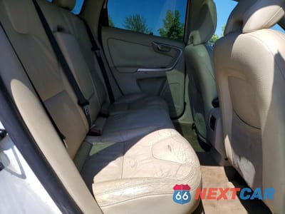 Zdjęcie 11 z 13 samochodu: 2010 VOLVO XC60 3.2 VIN:YV4982DL5A2124428 - miniatura