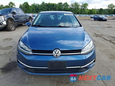 Piąte zdjęcie samochodu w środku: 2018 VOLKSWAGEN GOLF S VIN:3VWG17AU4JM265778 - miniatura