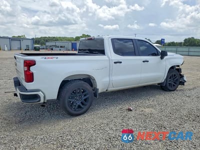 Trzecie zdjęcie samochodu z tyłu: 2026 CHEVROLET SILVERADO K1500 CUSTOM VIN:3GCPKBEK6TG172712 - miniatura