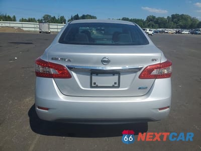 Zdjęcie 6 z 12 samochodu: 2013 NISSAN SENTRA S VIN:3N1AB7AP5DL609034 - miniatura