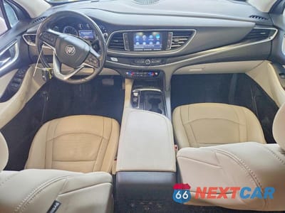 Zdjęcie 8 z 12 samochodu: 2023 BUICK ENCLAVE ESSENCE VIN:5GAEVAKW6PJ137576 - miniatura