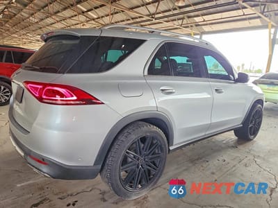 Trzecie zdjęcie samochodu z tyłu: 2020 MERCEDES-BENZ GLE 350 4MATIC VIN:4JGFB4KB4LA059766 - miniatura